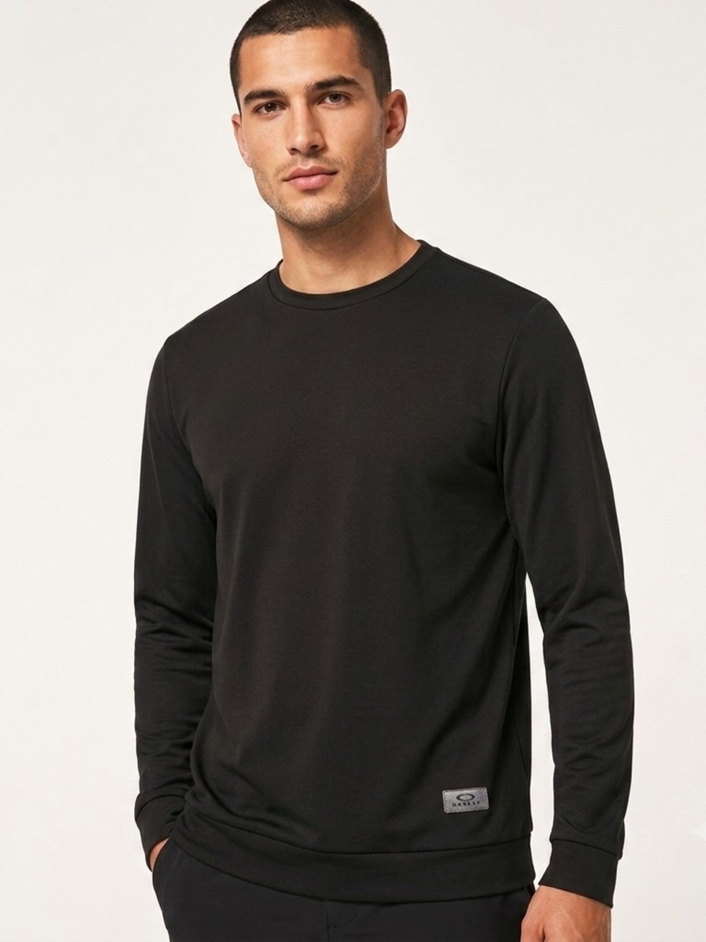 Oakley Men's Black Crewneck Long-Sleeve Shirt